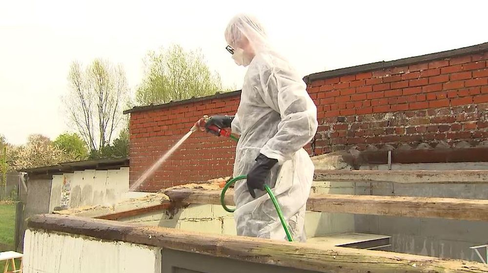 schoonmaak werkzone asbestdak